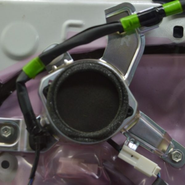 Динамик СЧ передней правой двери Lexus RX350 RX450h 10-15 mark levinson (01) c кронштейном 86160-0wl40