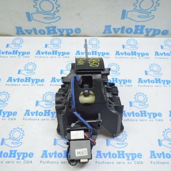 Шифтер КПП Lexus RX350 RX450h 10-15 33560-0E070