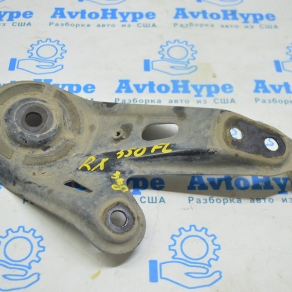 Лопух переднего подрамника задний левый Lexus RX350 RX450h 10-15 5102448030