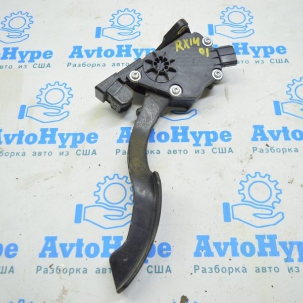 Педаль газа Lexus RX350 RX450h 10-15 78110-33020