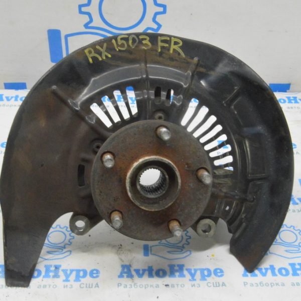 Цапфа со ступицей перед прав Lexus RX350 RX450h 10-15 (03) с кожухом 43211-0E010