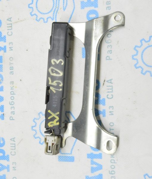 Антенна Keyless Lexus RX350 RX450h 10-15 задняя наружная (03) с кронштейном 8999748050 89997-48050