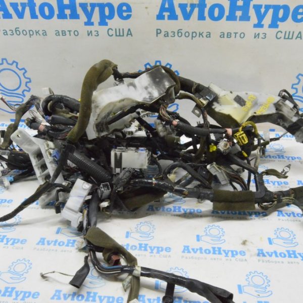 Проводка подторпедная Lexus RX350 13-15 (03) 82142-0E501 82141-0E562