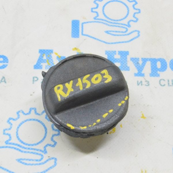 Крышка заливной горловины бензобака Lexus RX350 RX450h 10-15 (03) оплавлена 7730052030