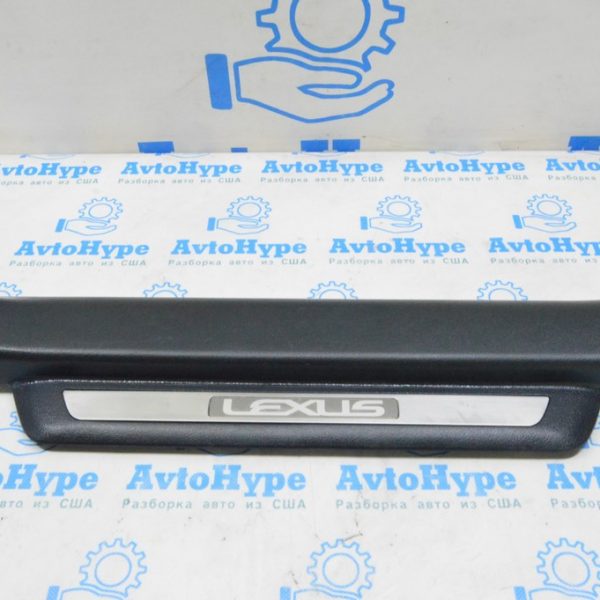 Накладка порога перед прав Lexus RX350 RX450h 10-15 черн 67910-0E020-C0