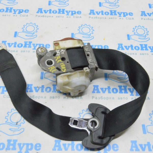 Ремень безопасности зад лев Lexus RX350 RX450h 10-15 черный 73370-48180-B1