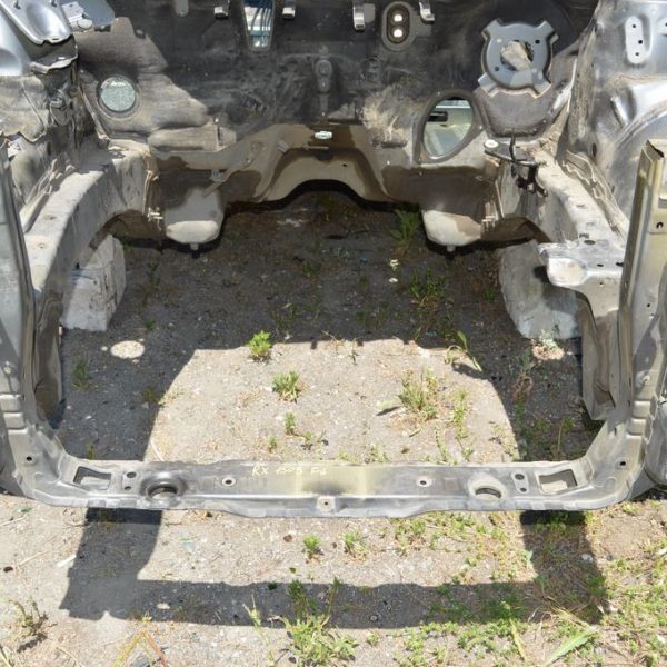 Планка телевизора нижняя Lexus RX350 RX450h 10-15 (03) 57104-0E020