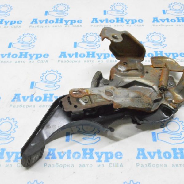 Рычаг стояночного тормоза с тросом Lexus RX350 10-15 (03) без троса 46200-0E020