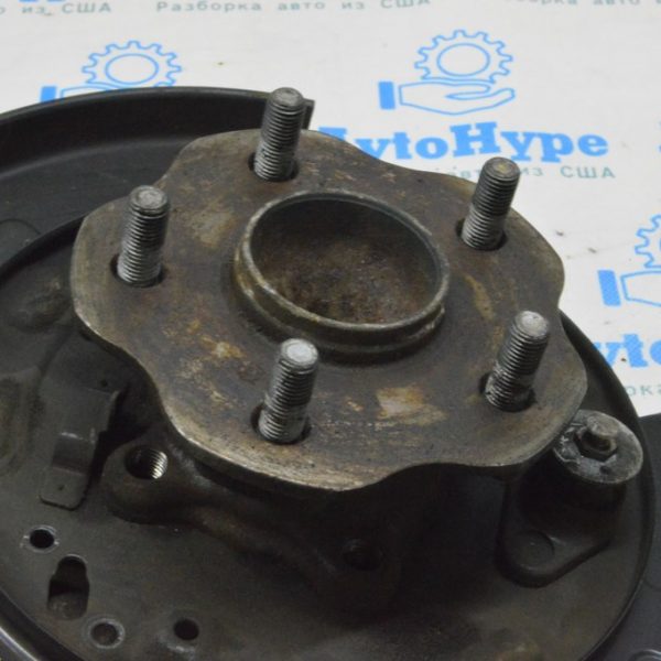 Ступица зад прав Lexus RX350 RX450h 10-15 FWD (03) 42450-48050