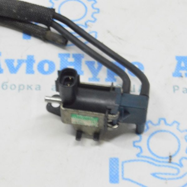 Клапан соленоид вакуумный Lexus RX350 RX450h 10-15 9091012204