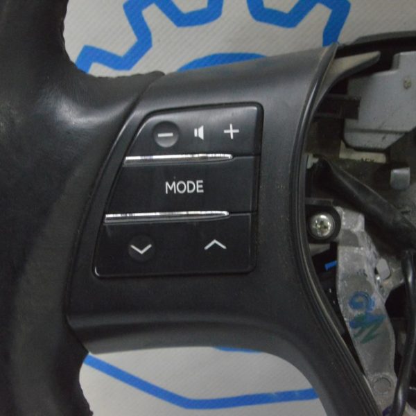 Кнопки управления на руле Lexus RX350 RX450h 10-12 дорест 842500E080C0