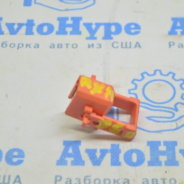 Чека батареи Lexus RX400h 06-09 90982-11049