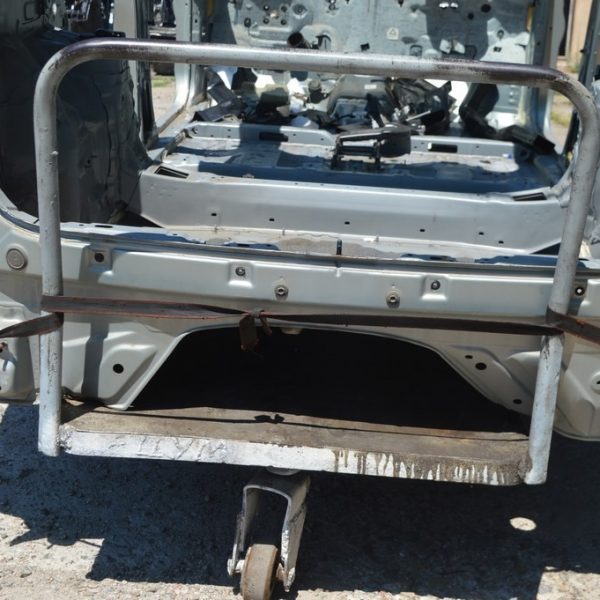 Задняя панель Lexus RX300 RX330 RX350 RX400 04-09 (02) примята 58307-48060