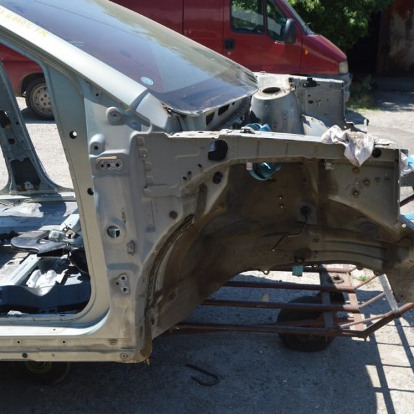 Четверть передняя правая Lexus RX300 RX330 RX350 RX400h 04-09 (02) серебро без порога 53701-0E010