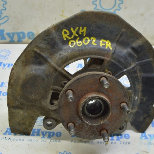 Цапфа со ступицей передняя правая Lexus RX300 RX330 RX350 RX400h 04-09 с кожухом (02) ржавая 43211-58020