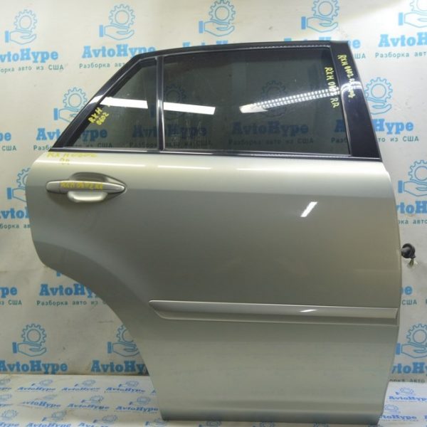 Дверь голая задняя правая Lexus RX300 RX330 RX350 RX400h 04-09 (02) серебро 67003-0E020