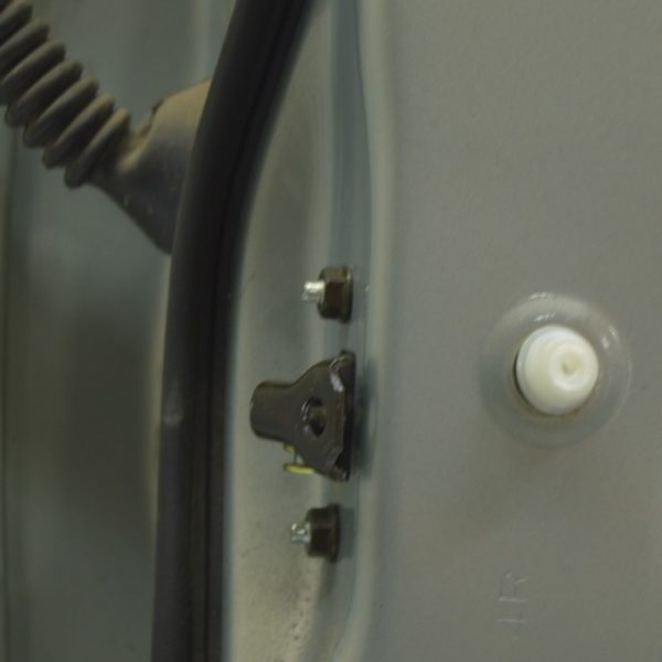 Ограничитель двери задней правой Lexus RX300 RX330 RX350 RX400h 04-09 68630-48030