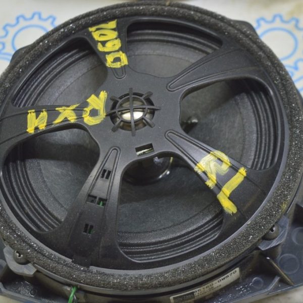 Динамик дверной задний левый Lexus RX300 RX330 RX350 RX400H 04-09 Mark Levinson 86160-0w570