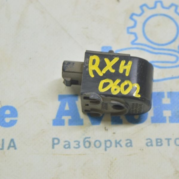 Звуковой зуммер Lexus RX300 RX330 RX350 RX400h 04-09 (02) черный 8974748020