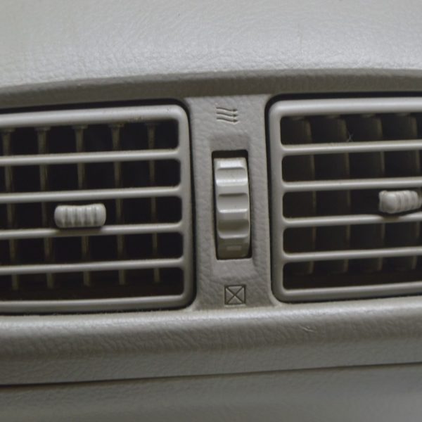 Дефлекторы обдува задние Lexus RX300 RX330 RX350 RX400h 04-09 серые 58860-48020-B0