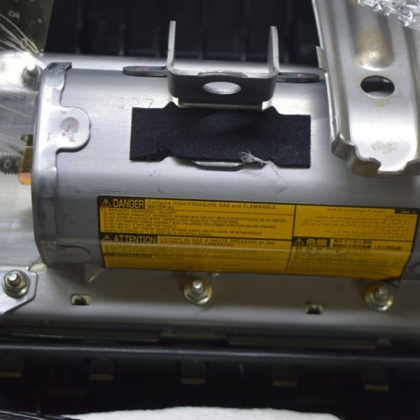 Подушка безопасности airbag пассажирская в торпеде Lexus RX300 RX330 RX350 RX400h 04-09 73960-48030