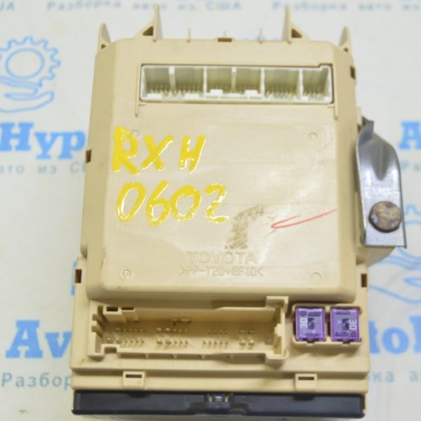 Блок предохранителей торпедный левый Lexus RX400h 06-09 (02) 82730-48560