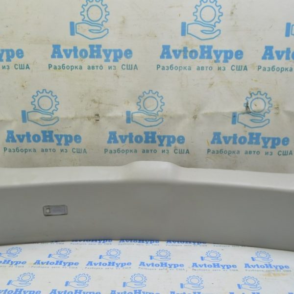 Обшивка двери багажника пластик верх Lexus RX300 RX330 RX350 RX400h 04-09 серая 64790-48030-B1