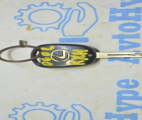 Ключ Lexus RX300 RX330 RX350 RX400h 04-09 3 кнопки (02) потёрт