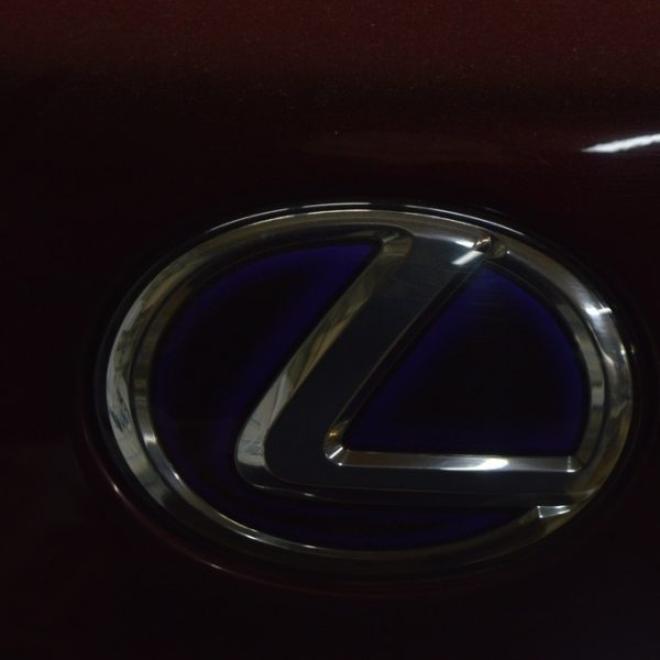 Эмблема значок Lexus двери багажника Lexus RX450h 10-15 90975-02228