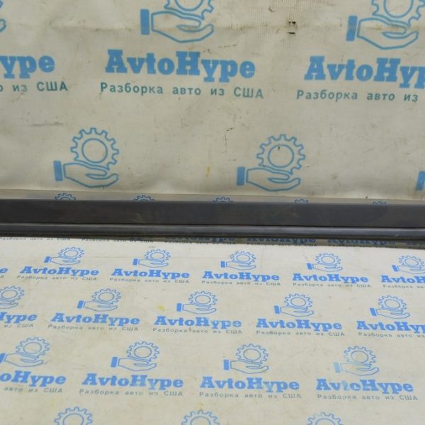 Накладка двери нижняя внутр передняя левая Lexus RX350 RX450h 10-15 7573648020 75736-0E010