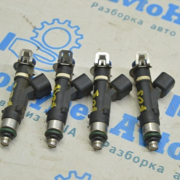 Форсунка распылитель Ford Fusion mk5 13-20 2.5, hybrid, plug-in 8S4Z-9F593-A