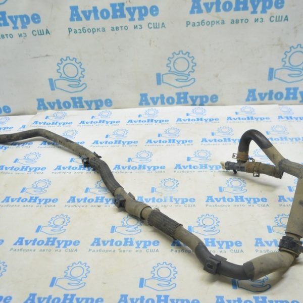 Патрубок охлаждения пятный с краном Lexus RX350 RX450h 10-15 в сборе как на фото