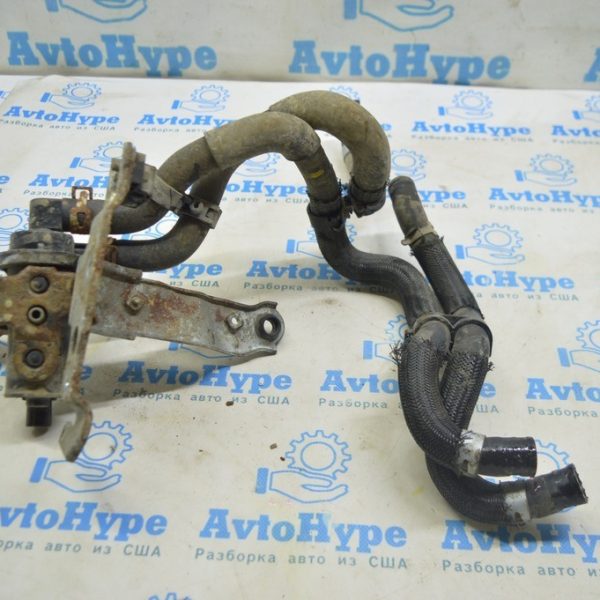 Патрубок охлаждения восьмой в сборе на насос охлаждения Lexus RX350 RX450h 10-15 (02)