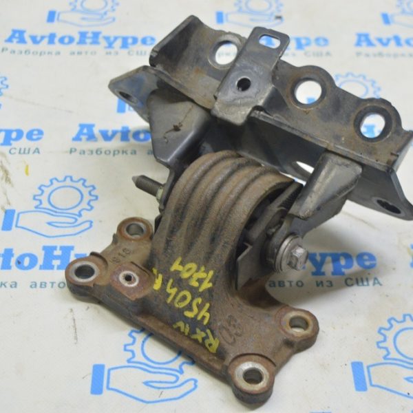 Подушка двигателя левая Lexus RX450h 16-22 (01) 12372-0P070