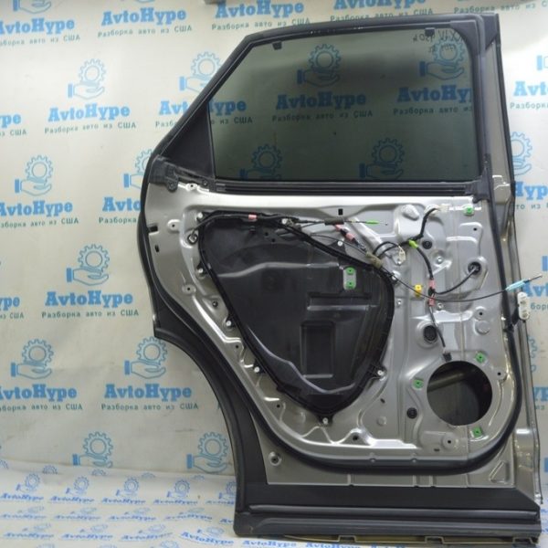 Уплотнитель стекла задний левый Lexus RX350 RX450h 16-22 внутренний 68174-0E070