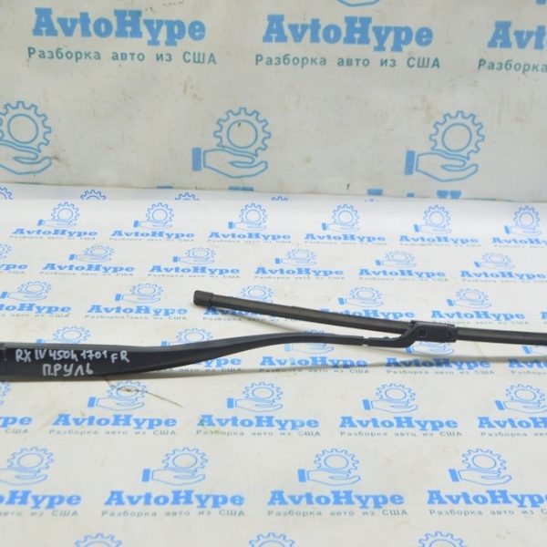 Поводок дворника правый Lexus RX350 RX450h 16-22 (01) правый руль 85211-0E080