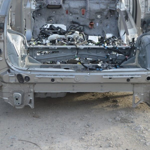 Задняя панель Lexus RX350 RX450h 16-22 серебро (01) 5830748110