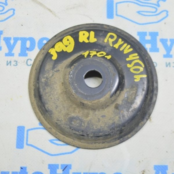 Шайба заднего подрамника левая Lexus RX450h 16-22 AWD 53653-0E010