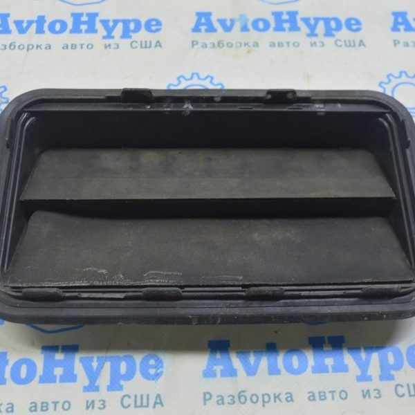 Щиток вентиляции правый Lexus RX350 RX450h 16-22 открытый 62940-12170