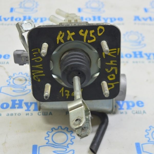Главный тормозной цилиндр с бачком Lexus RX450h 16-22 47201-48210