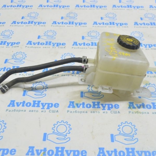 Бачок ГТЦ с крышкой Lexus RX450h 16-22 47220-48270