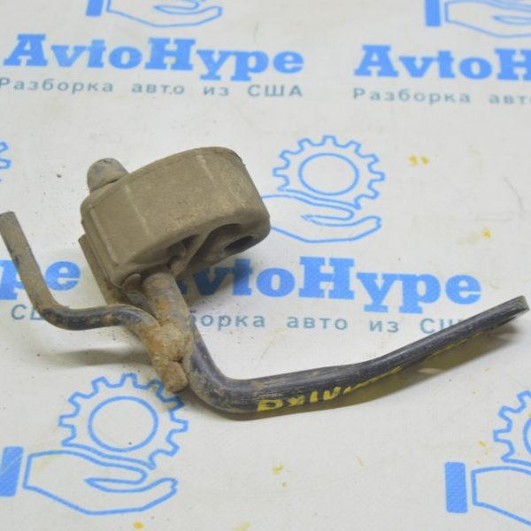 Кронштейн глушителя задний Lexus RX450h 16-22 с резинкой 17575-31120