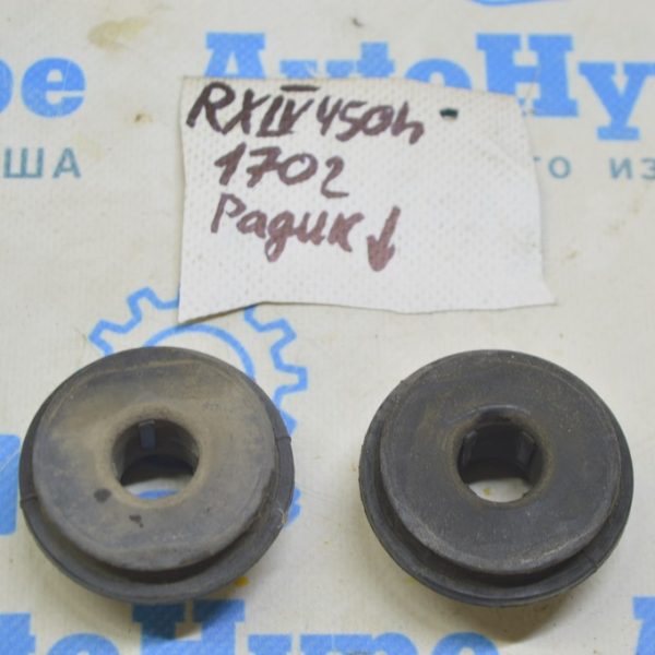 Крепление радиатора нижнее правое Lexus RX350 RX450h 16-22 16535-0A090