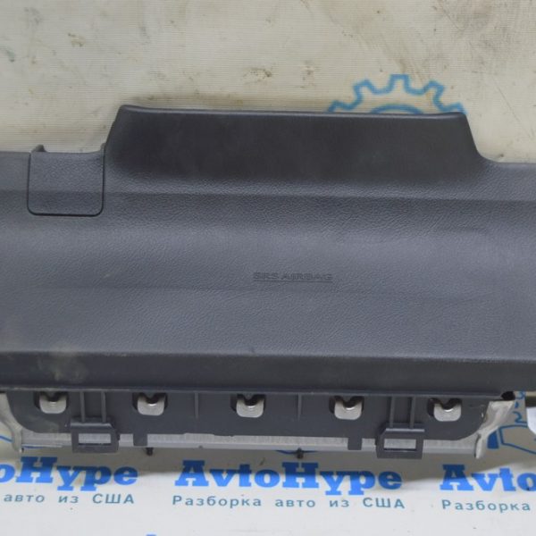 Подушка безопасности airbag коленная водительская левая Lexus RX350 RX450h 16-22 черная 7390048080C0