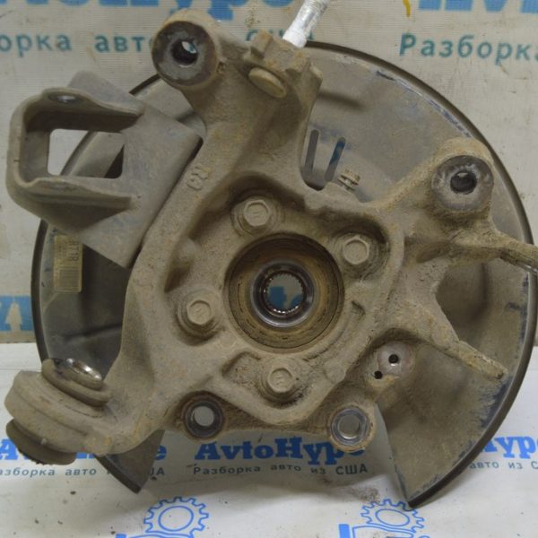 Цапфа задняя правая Lexus RX350 RX450h 16-22 (02) 4230448070