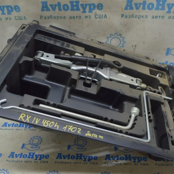 Набор инструмента комплект Lexus RX350 RX450h 16-22 (02) тип 2, квадратный 09111-0E061