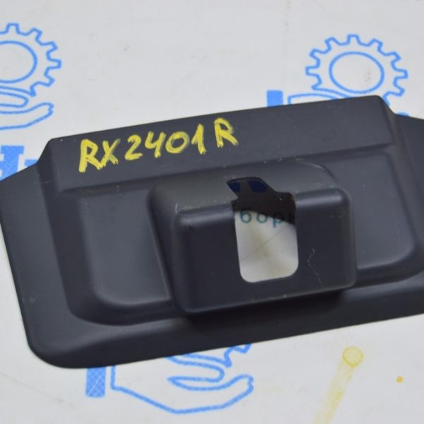 Накладка замка двери багажника Lexus RX 350/350h/500h 23- черн 69321-0E090-C0