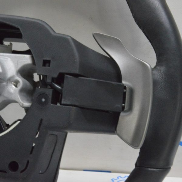 Подрулевой лепесток левый Lexus RX 350/350h/500h 23- 84610-33030