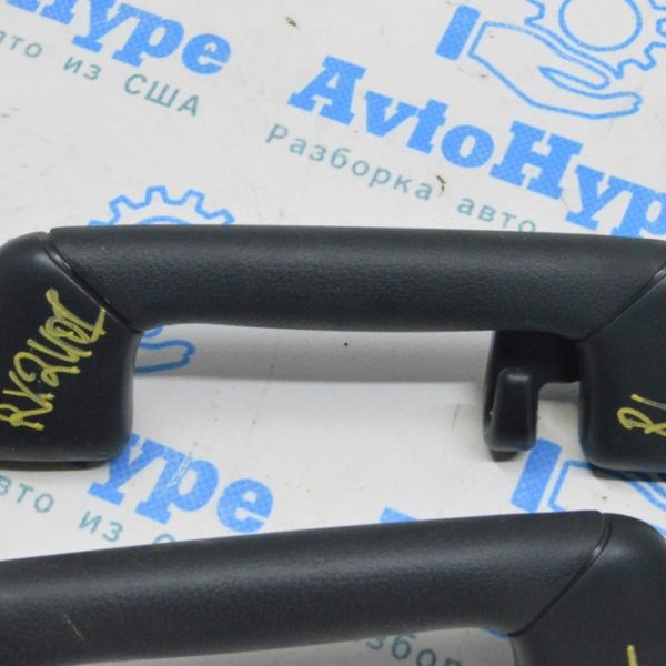 Ручка потолка зад левая Lexus RX 350/350h/500h 23- черн 74610-33200-C0