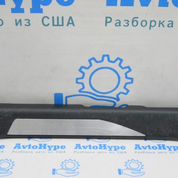 Накладка порога внутр перед лев Lexus RX 350/350h/500h 23- черн 67920-0E090-C0